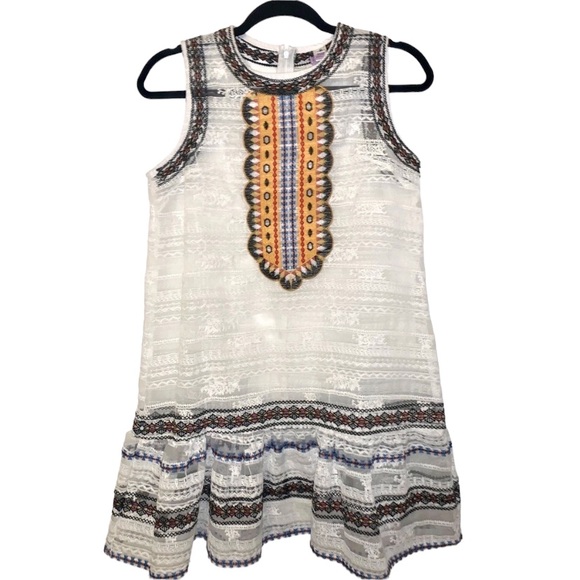 Chicwish Dresses & Skirts - Chicwish white lace embroidered sheer tunic top / mini dress